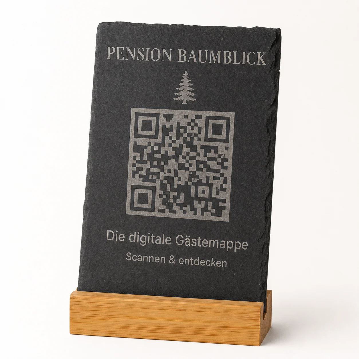 Beispiel eines Schiefer-QR-Tischaufstellers für die Pension Baumblick